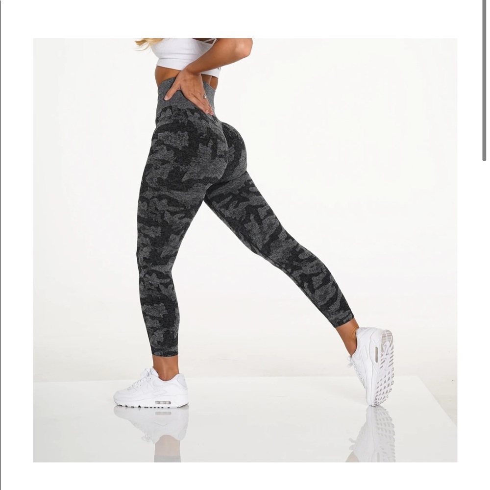 NVGTN leggings